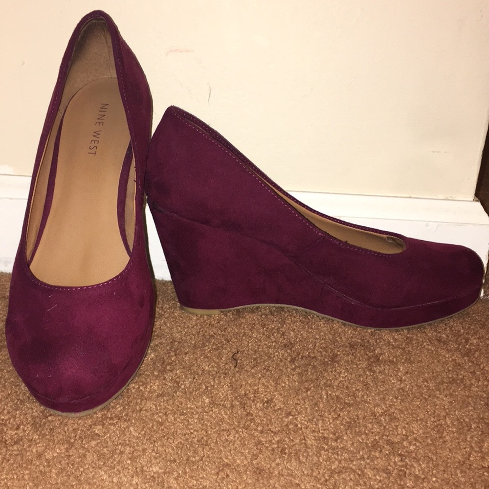 Nine West Wine Wedges